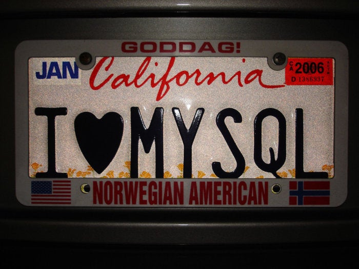 I love MySQL license plate heart